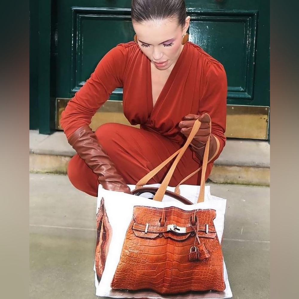 Croc "Print" Reusable Shopping Tote in Brown - Picture 7 of 13